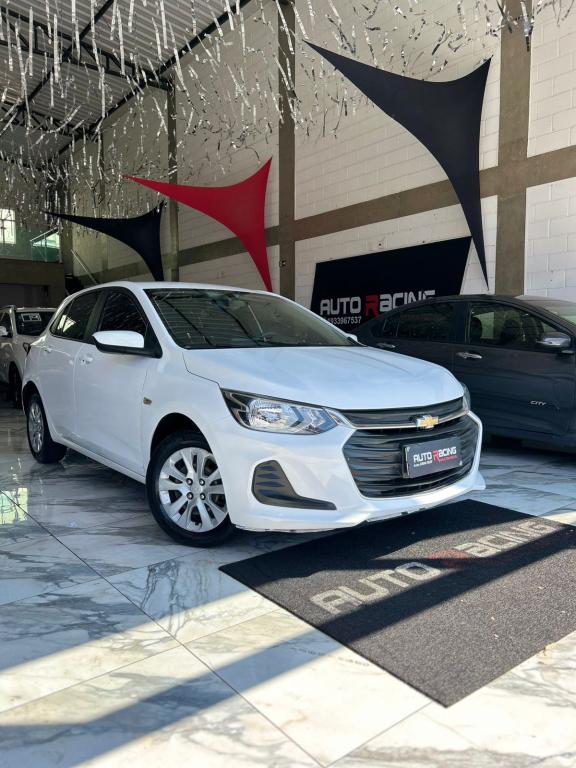 CHEVROLET Onix Hatch - Foto