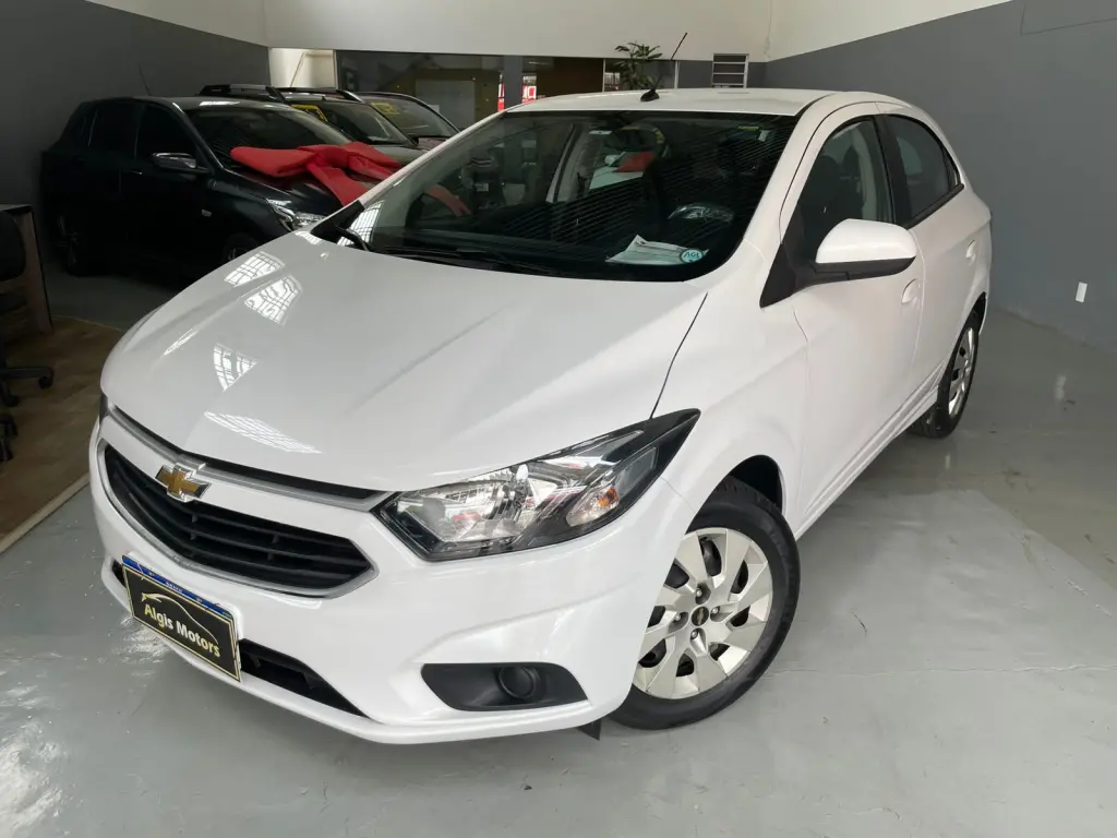 CHEVROLET Onix Hatch