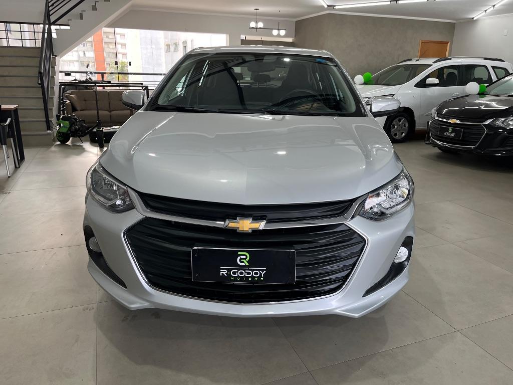 CHEVROLET Onix Hatch - Foto