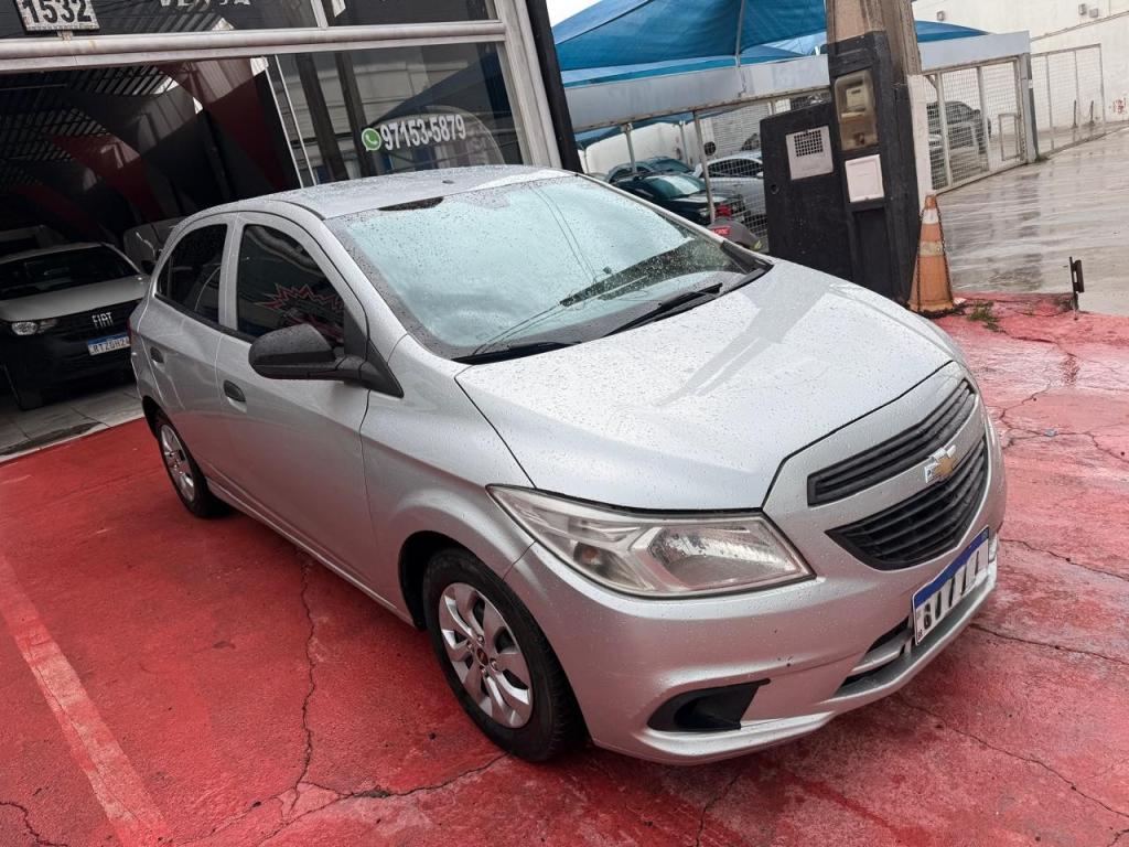 CHEVROLET Onix Hatch