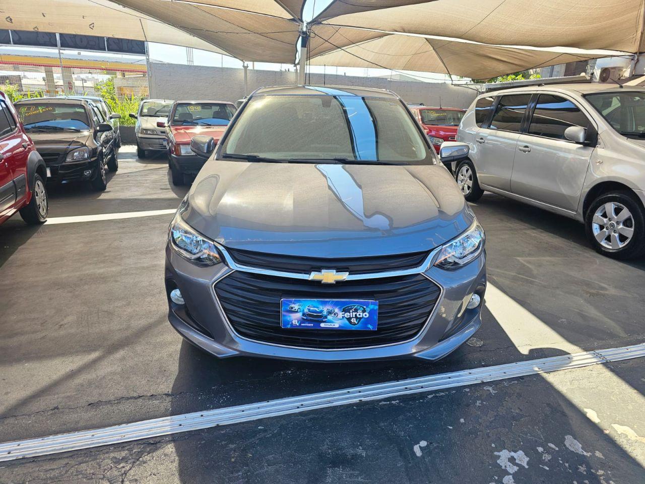 CHEVROLET Onix Hatch - Foto