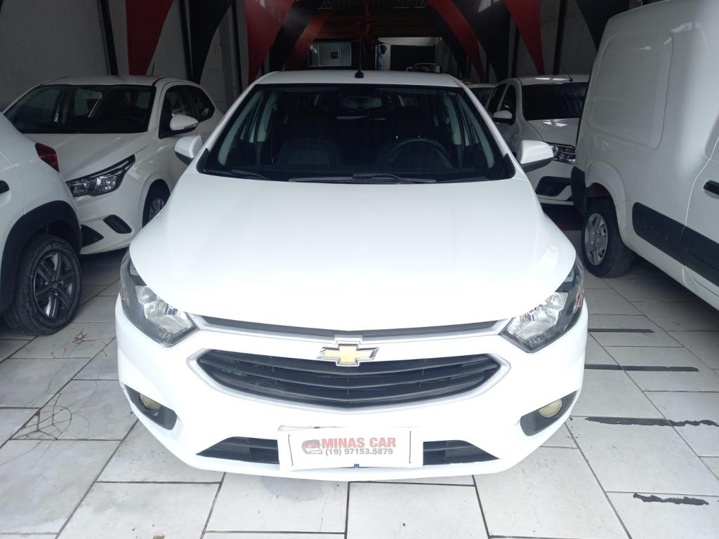 CHEVROLET Onix Hatch - Foto