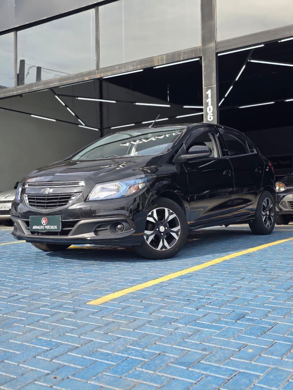 CHEVROLET Onix Hatch