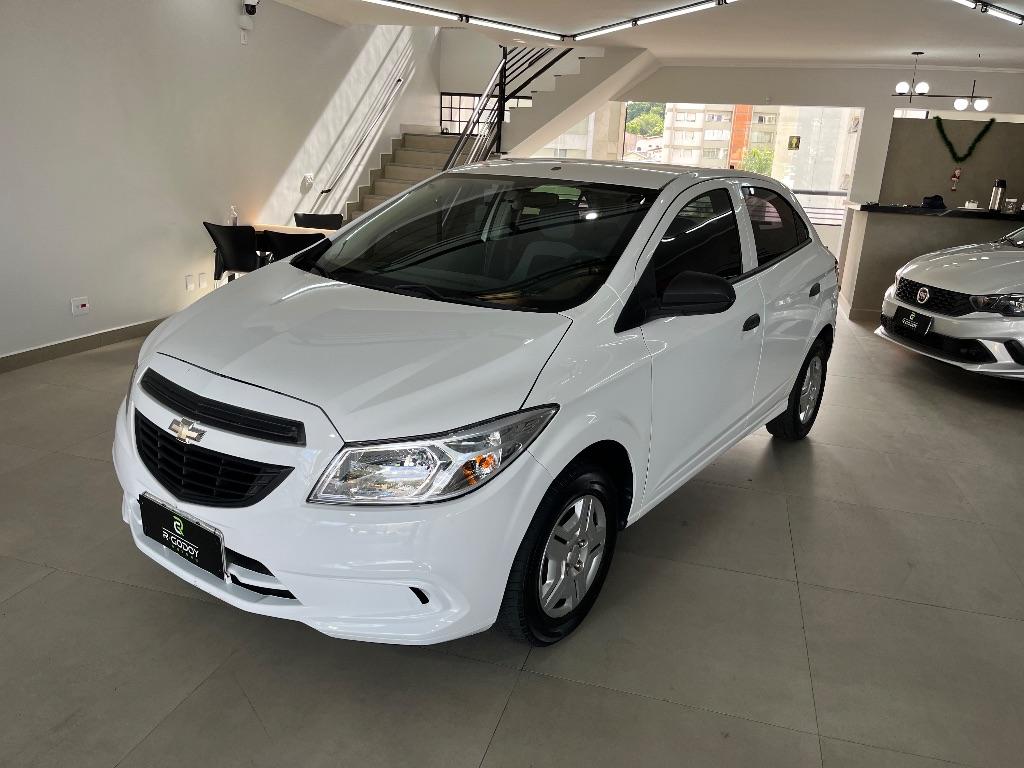 CHEVROLET Onix Hatch - Foto