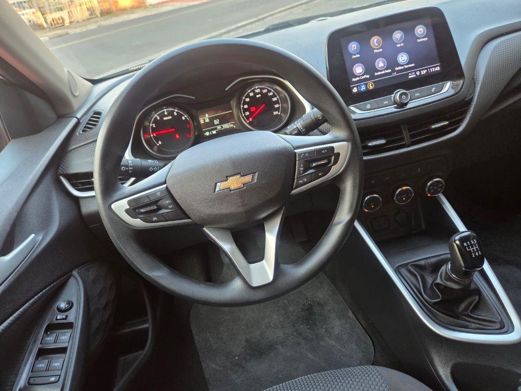 CHEVROLET Onix Hatch - Foto