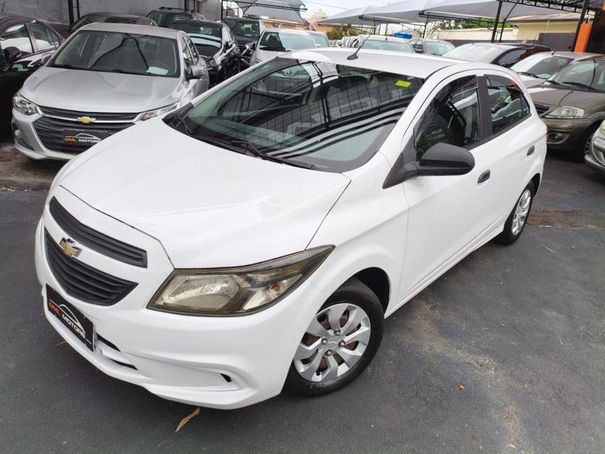 CHEVROLET Onix Hatch - Foto