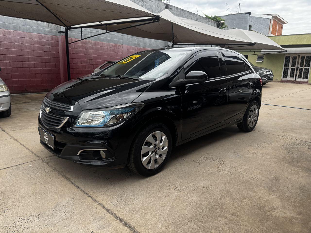 CHEVROLET Onix Hatch