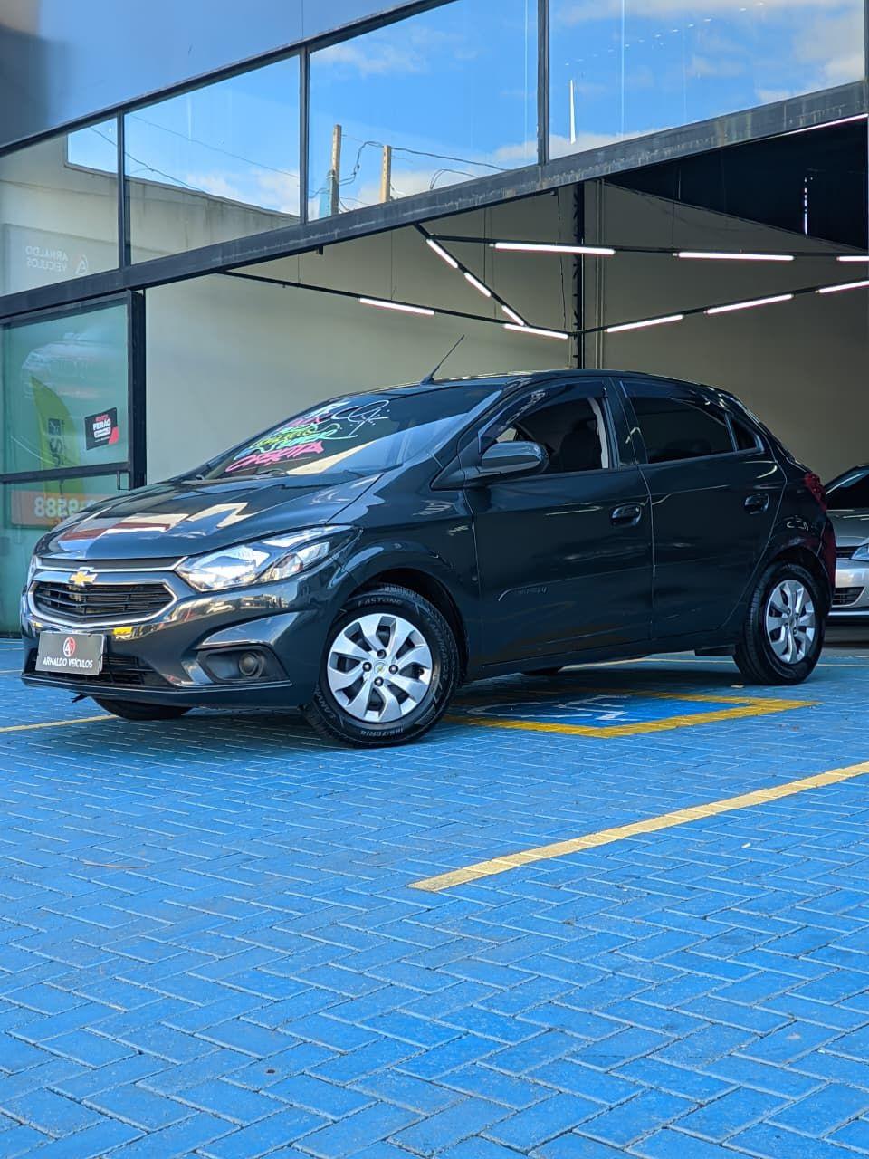 CHEVROLET Onix Hatch