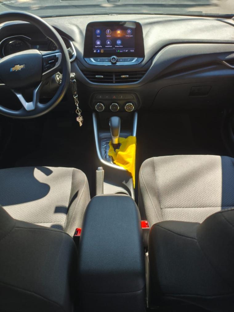 CHEVROLET Onix Hatch - Foto