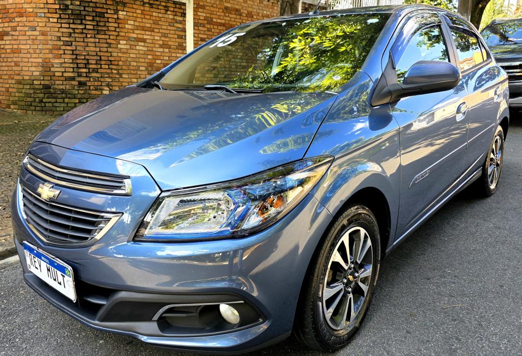 CHEVROLET Onix Hatch