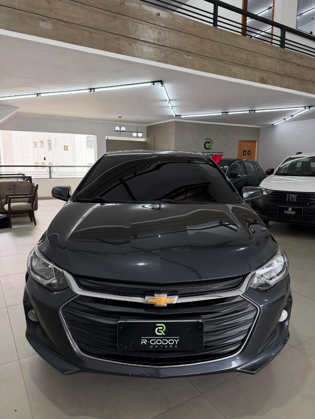 CHEVROLET Onix Hatch - Foto