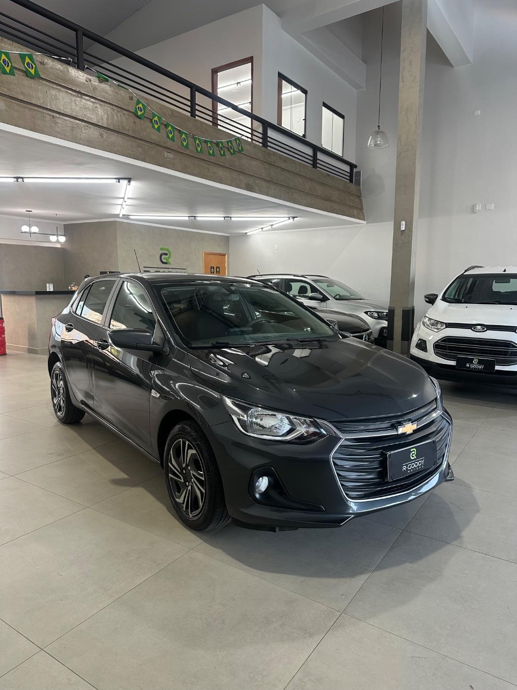 CHEVROLET Onix Hatch - Foto