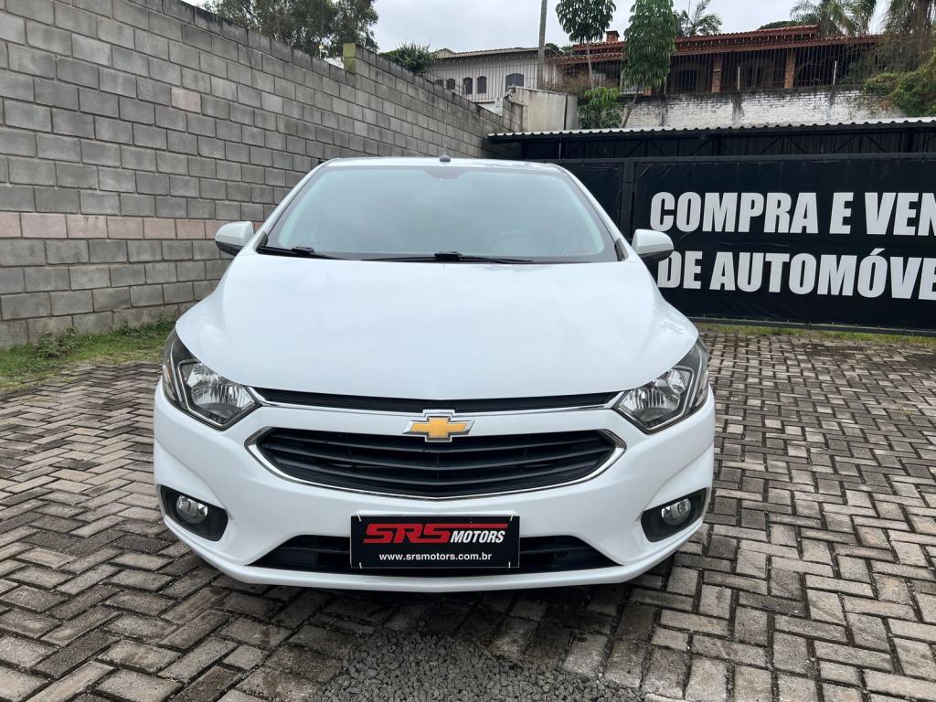 CHEVROLET Onix Hatch - Foto