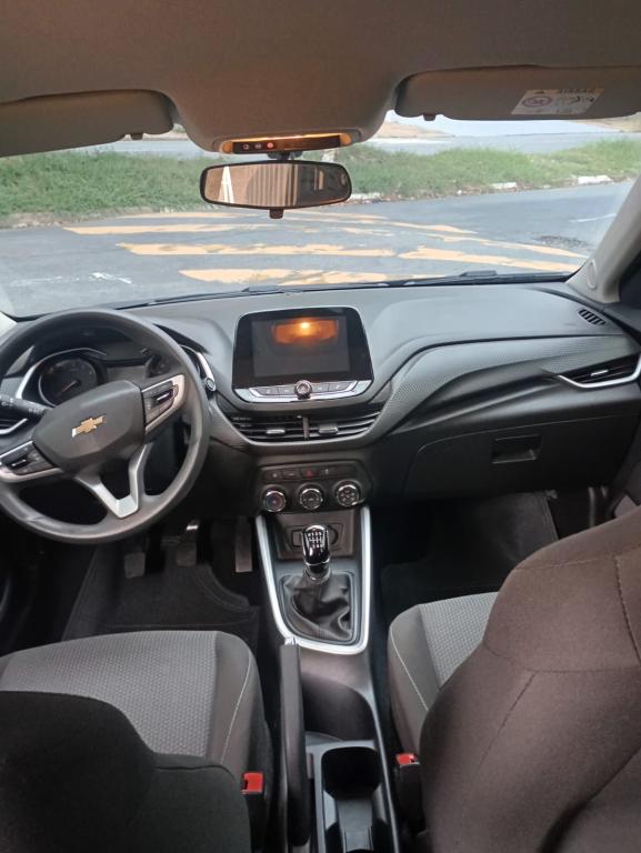 CHEVROLET Onix Hatch - Foto