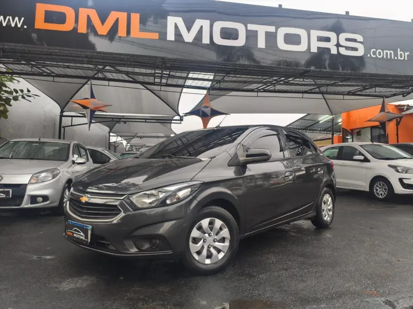CHEVROLET Onix Hatch