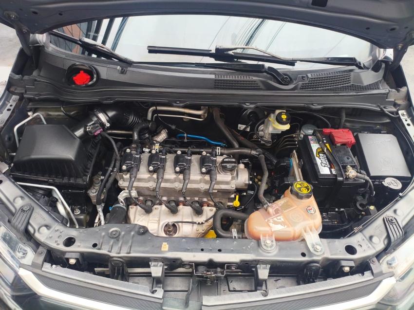 CHEVROLET Onix Hatch - Foto