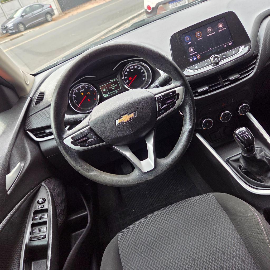 CHEVROLET Onix Hatch - Foto