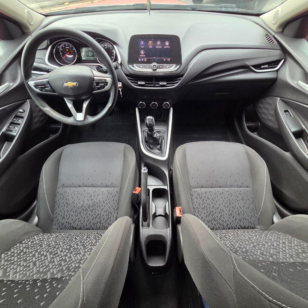 CHEVROLET Onix Hatch - Foto