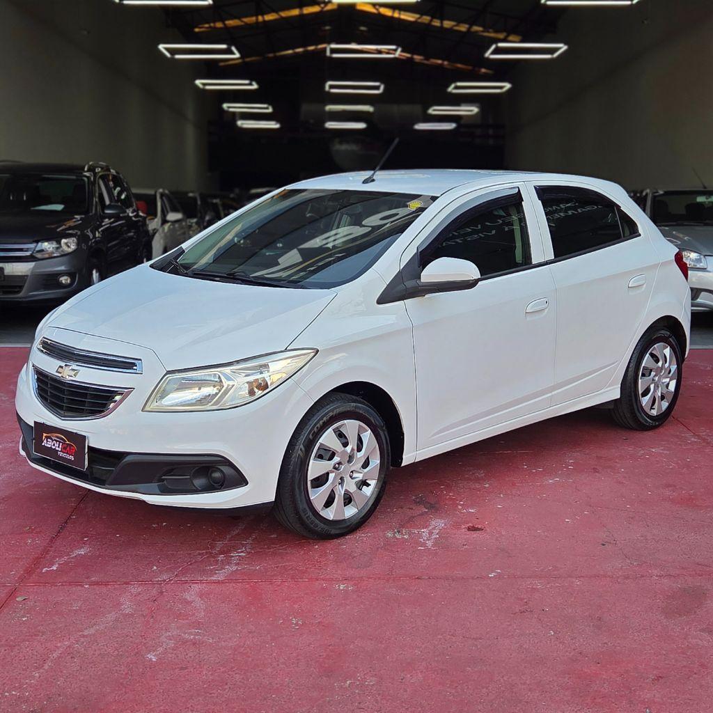 CHEVROLET Onix Hatch