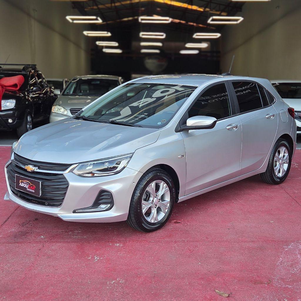 CHEVROLET Onix Hatch - Foto