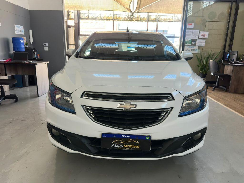 CHEVROLET Onix Hatch