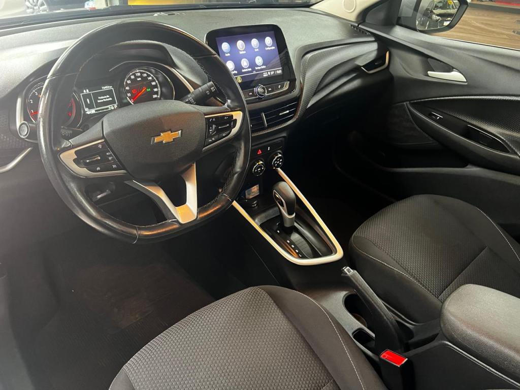 CHEVROLET Onix Sedan - Foto