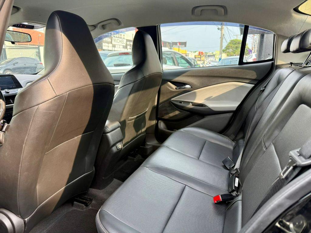 CHEVROLET Onix Sedan - Foto
