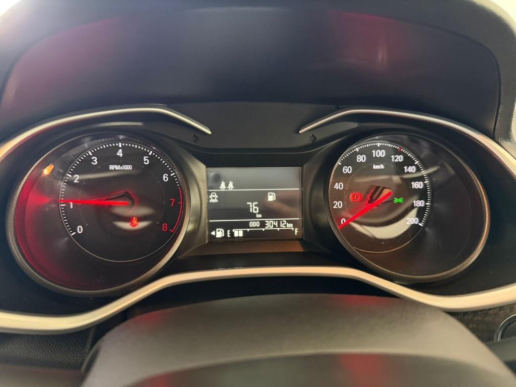 CHEVROLET Onix Sedan - Foto