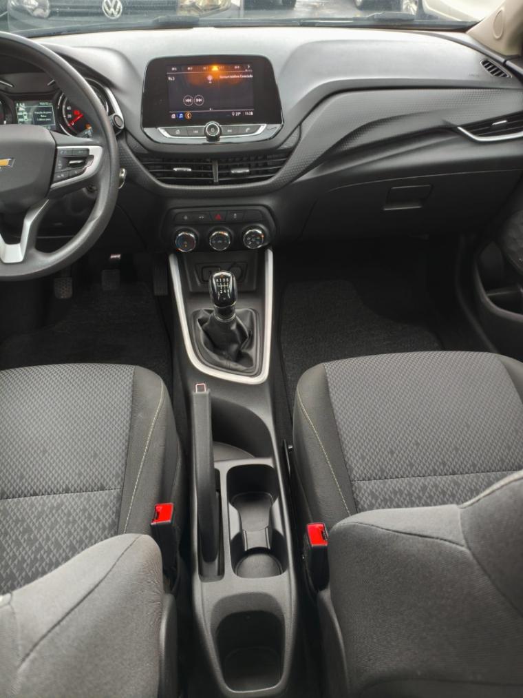 CHEVROLET Onix Sedan - Foto