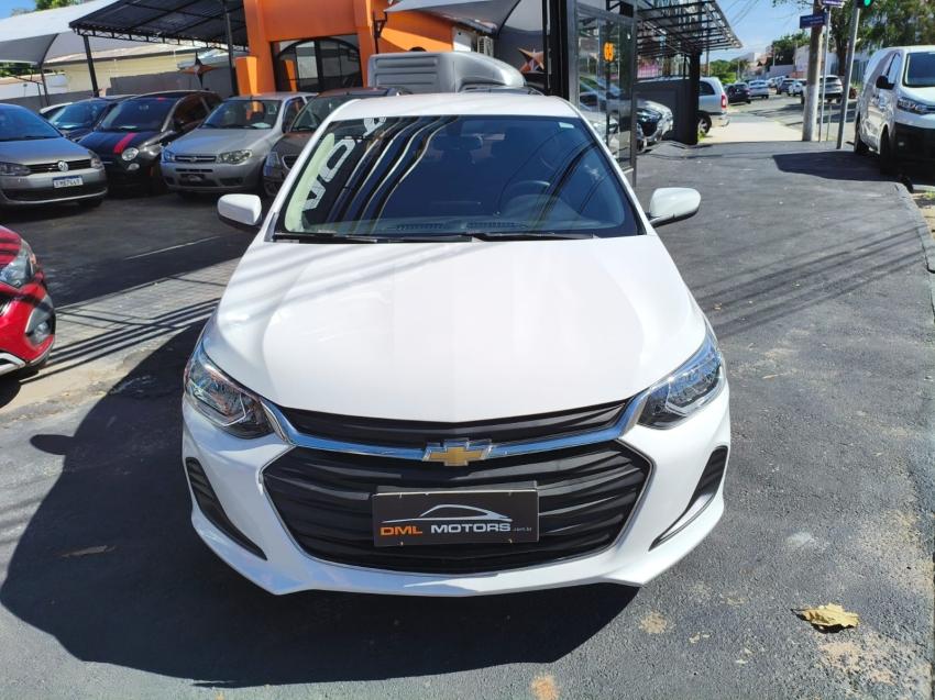 CHEVROLET Onix Sedan - Foto