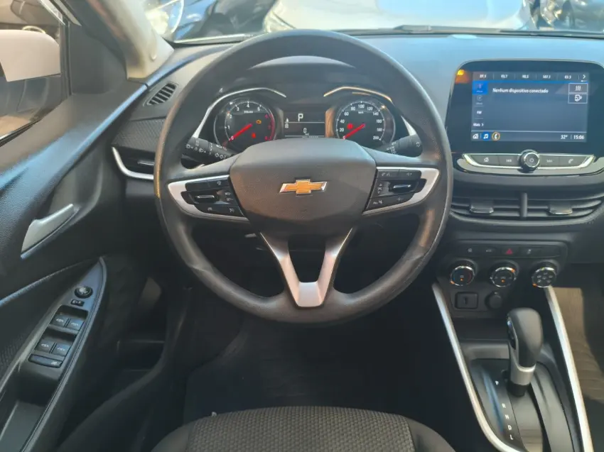 CHEVROLET Onix Sedan - Foto
