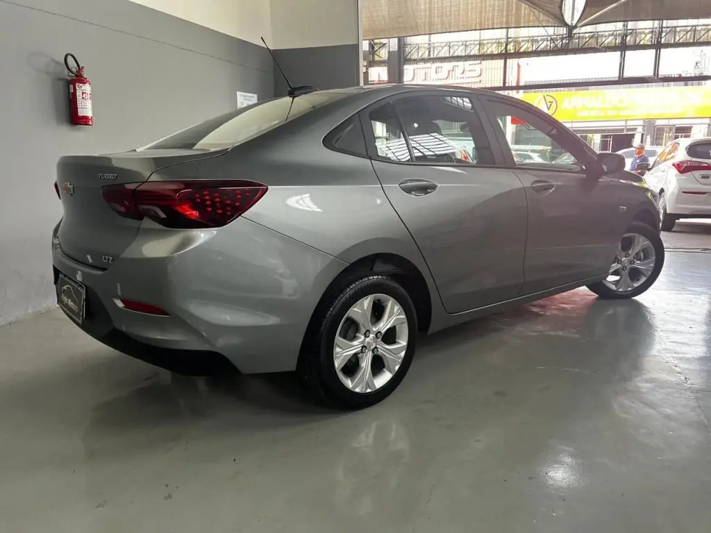 CHEVROLET Onix Sedan - Foto