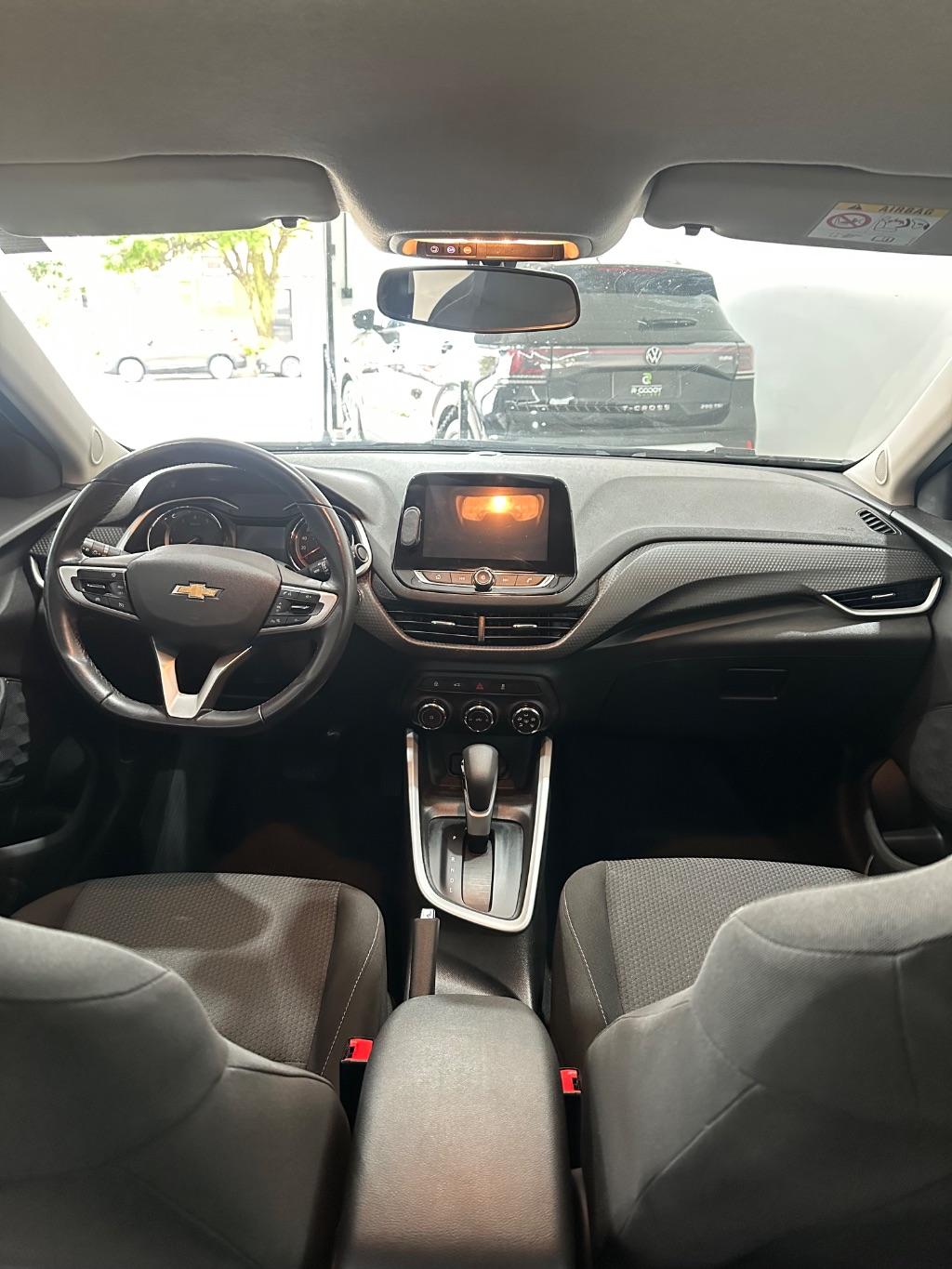 CHEVROLET Onix Sedan - Foto