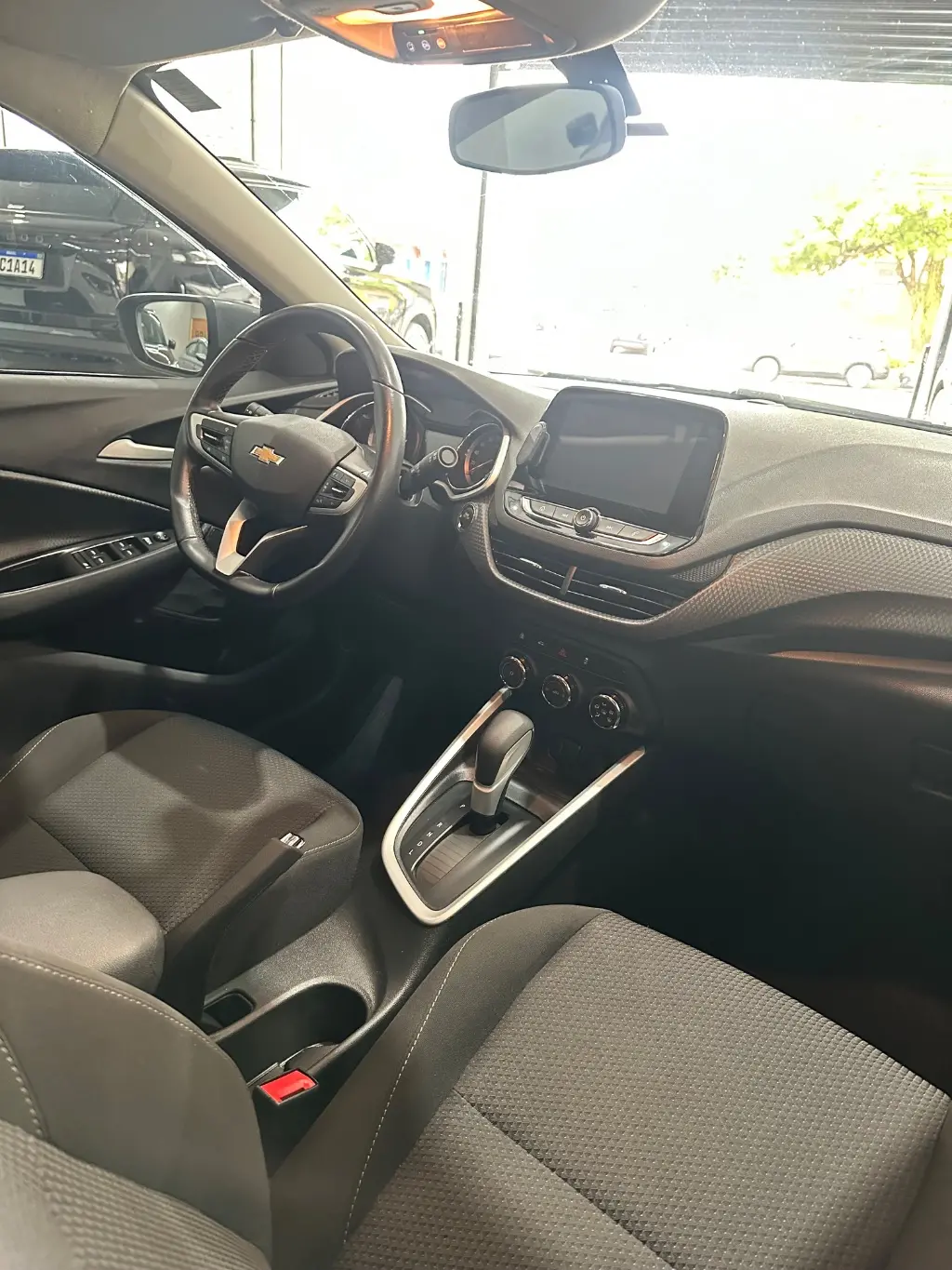 CHEVROLET Onix Sedan - Foto