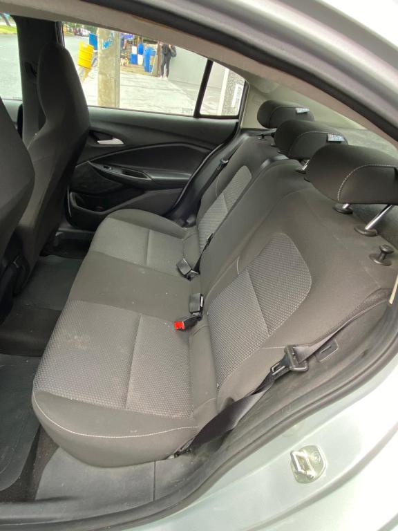 CHEVROLET Onix Sedan - Foto