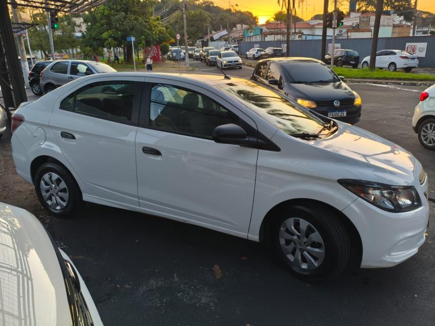 CHEVROLET Prisma - Foto