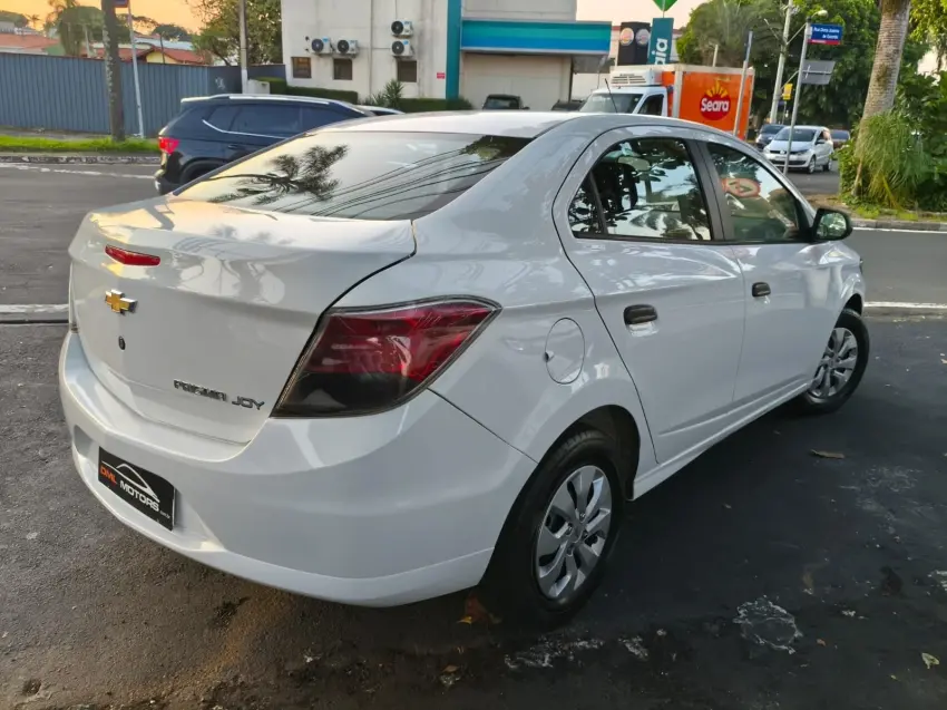 CHEVROLET Prisma - Foto
