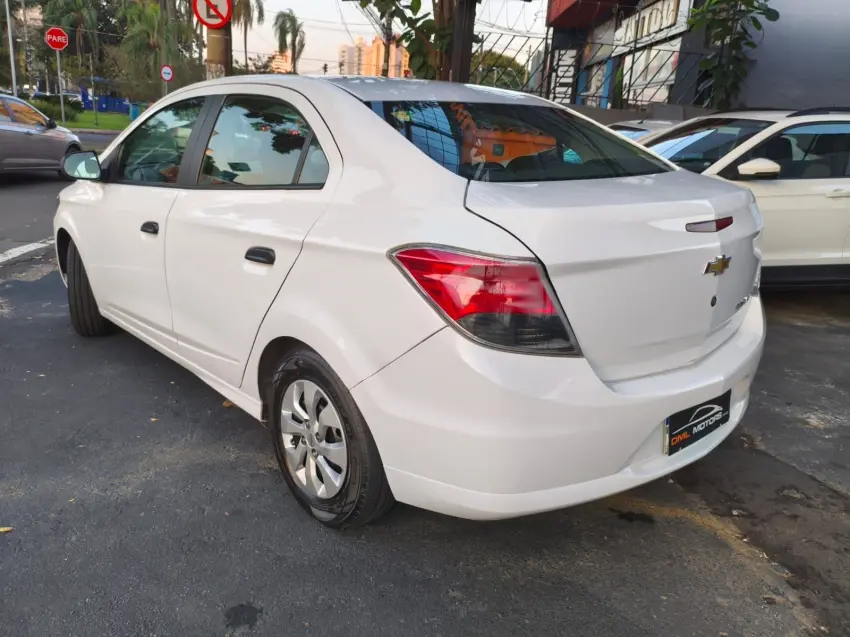 CHEVROLET Prisma - Foto