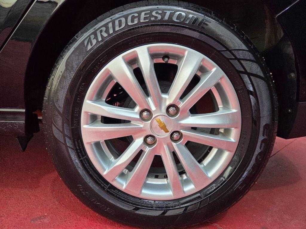 CHEVROLET Prisma - Foto