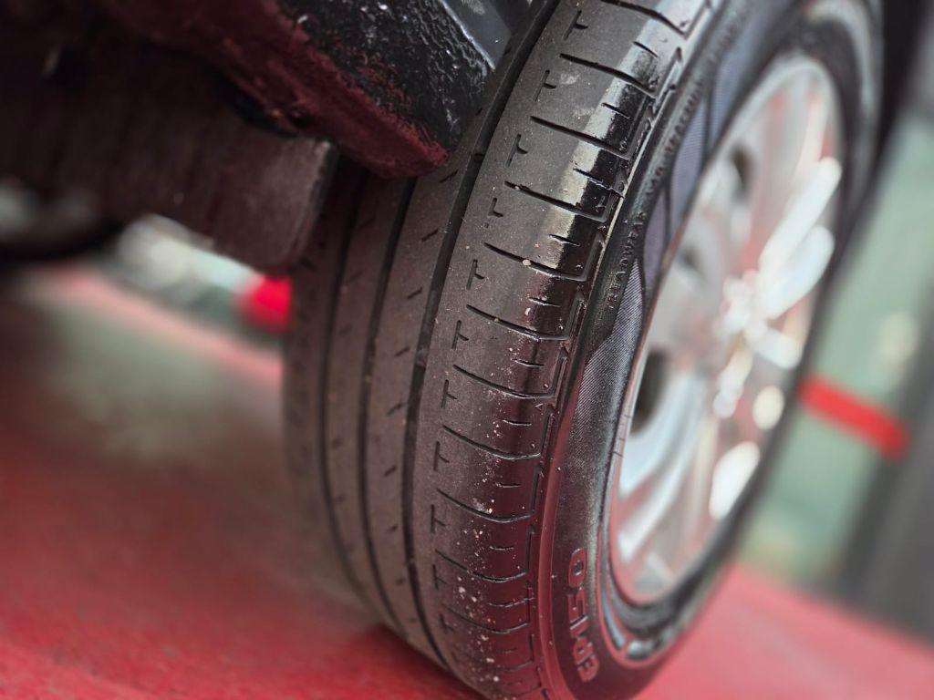 CHEVROLET Prisma - Foto