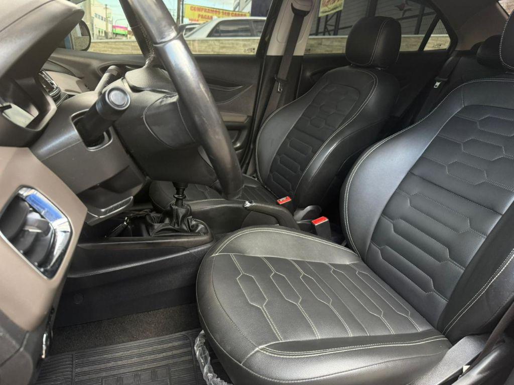 CHEVROLET Prisma - Foto