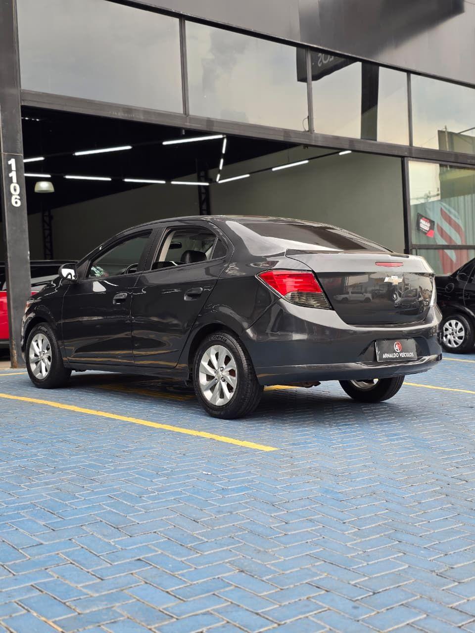 CHEVROLET Prisma - Foto