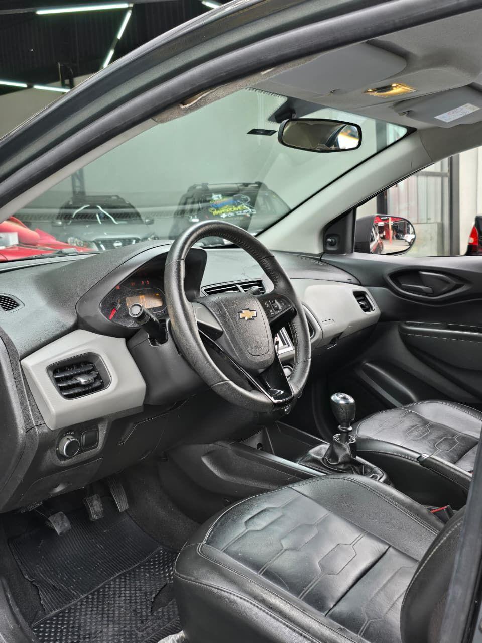 CHEVROLET Prisma - Foto