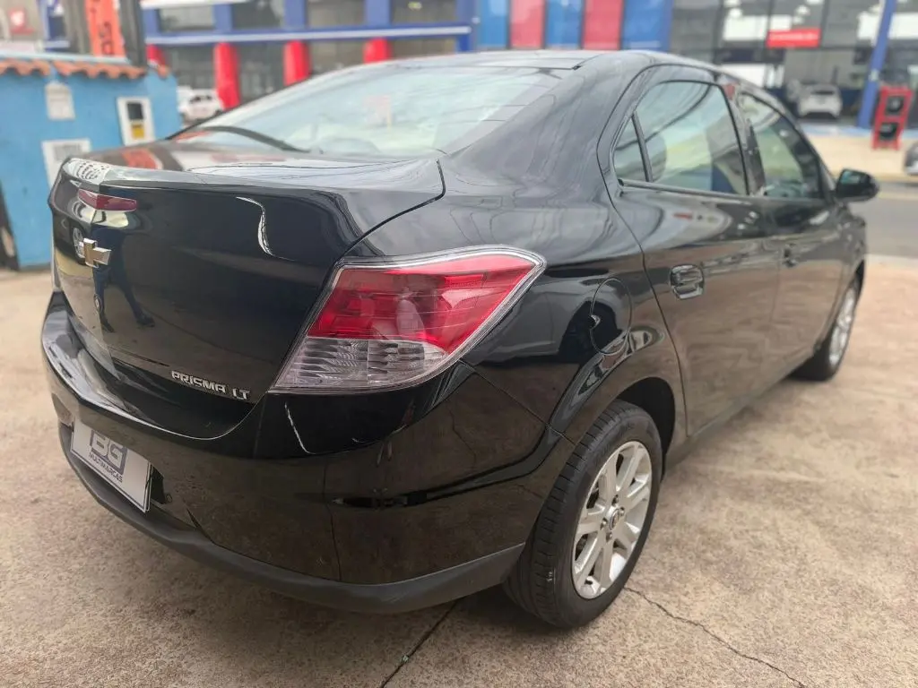 CHEVROLET Prisma