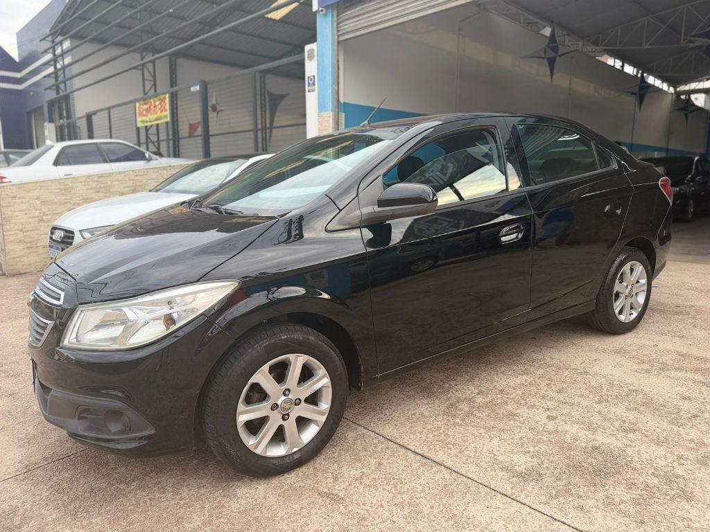 CHEVROLET Prisma - Foto
