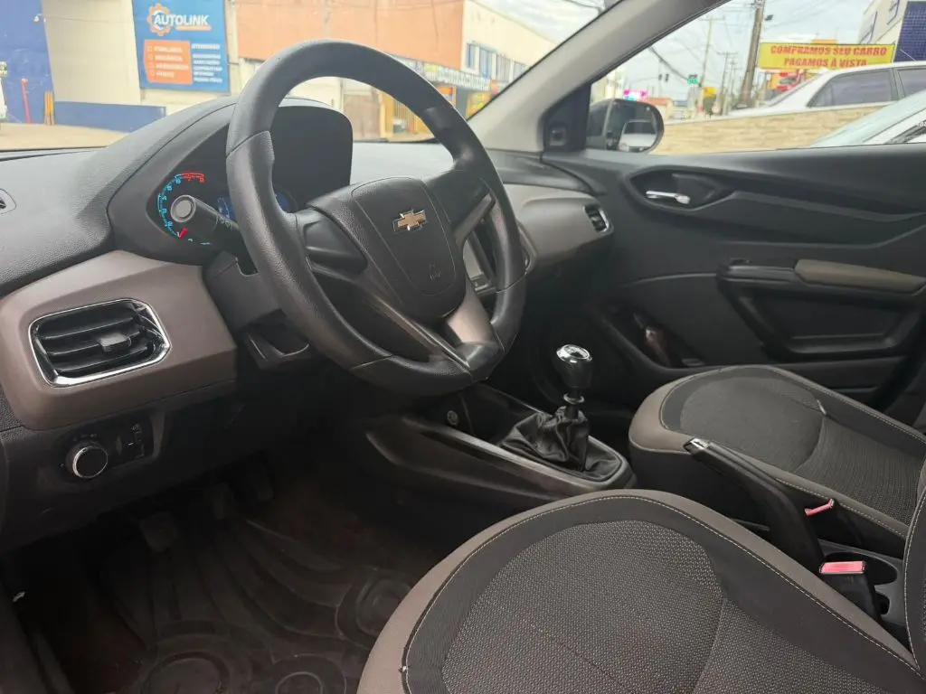 CHEVROLET Prisma - Foto