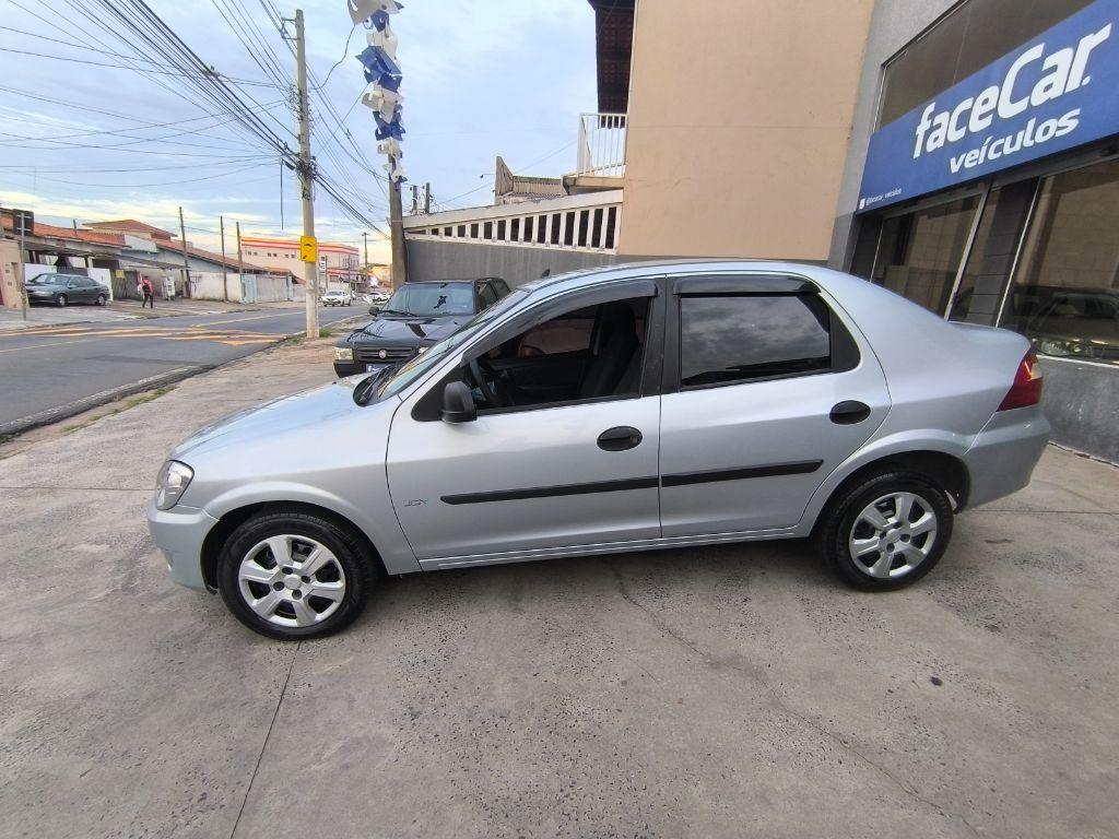 CHEVROLET Prisma - Foto