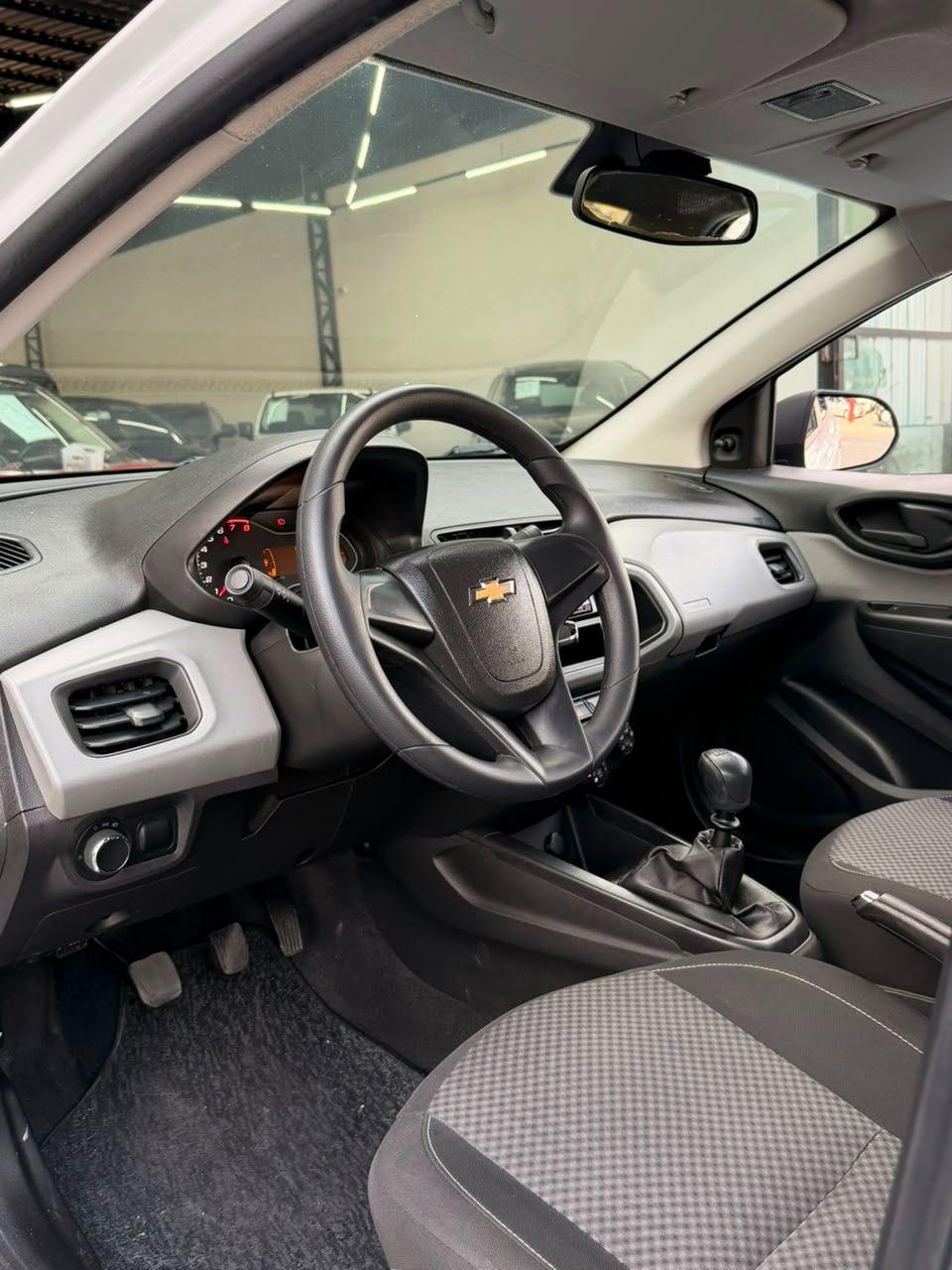 CHEVROLET Prisma - Foto