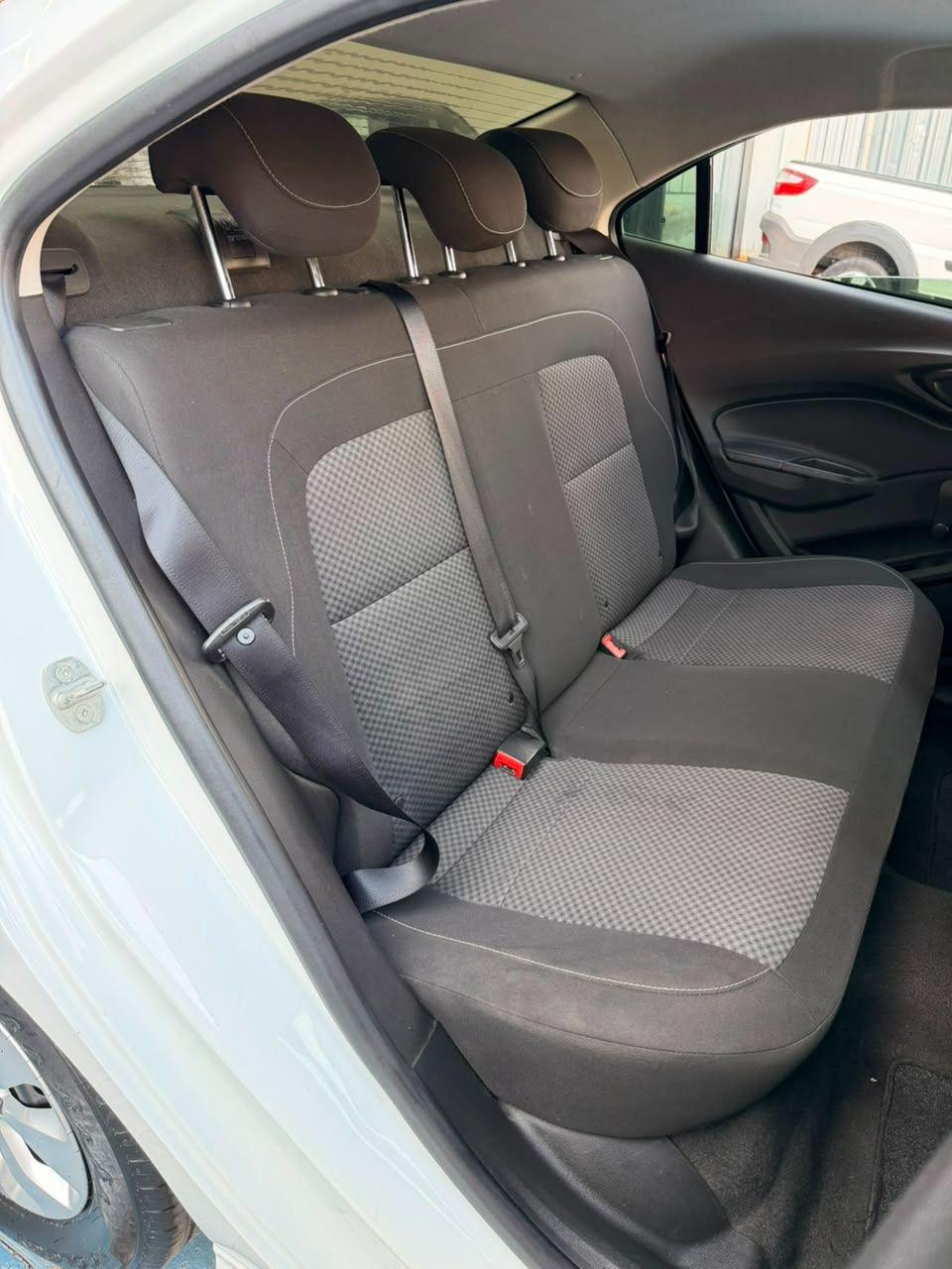 CHEVROLET Prisma - Foto
