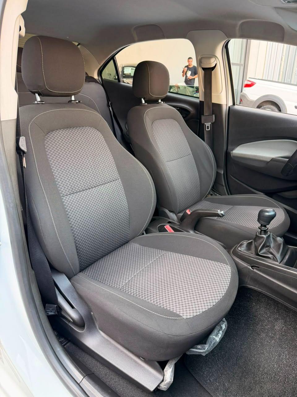 CHEVROLET Prisma - Foto
